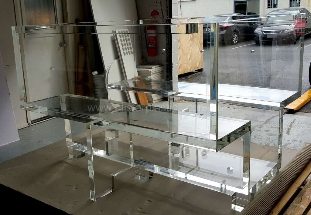 Plexiglas Spa Australian Made